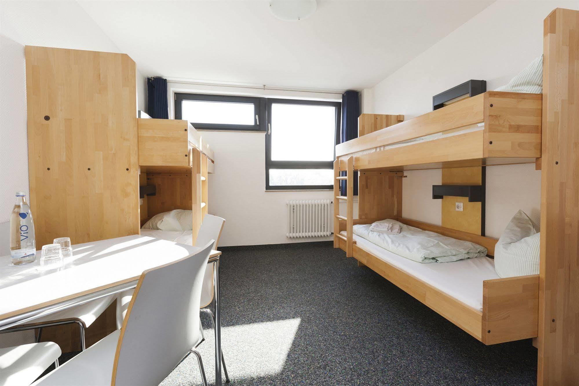 Hostel City-hostel Köln-riehl *